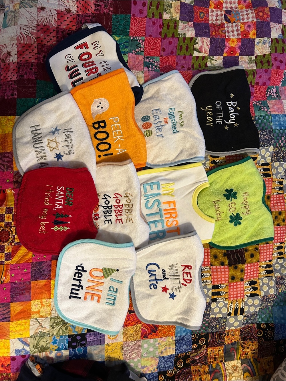 Holiday bibs